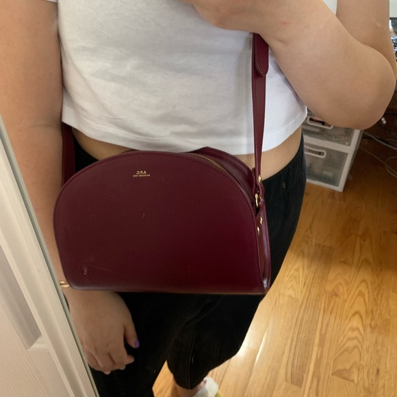 APC Half moon bag in burgundy - Picture 2 of 7